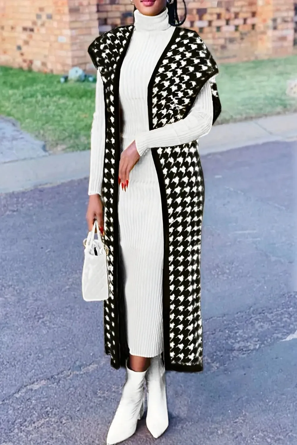 B&W Houndstooth Open Front Sleeveless Cardigan