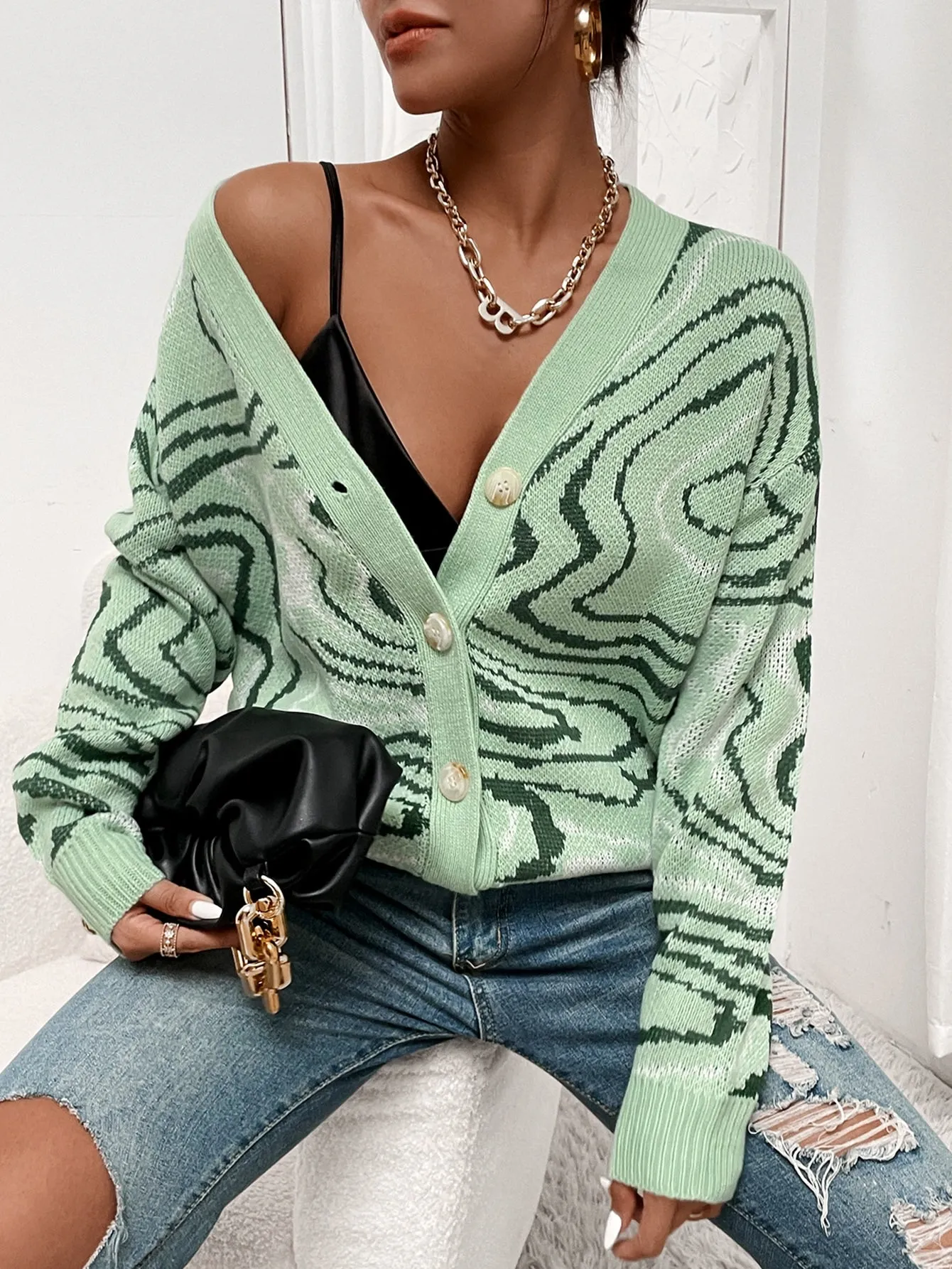 Casual Graphic Button Front Long Sleeve V Neck Regular Women Cardigan