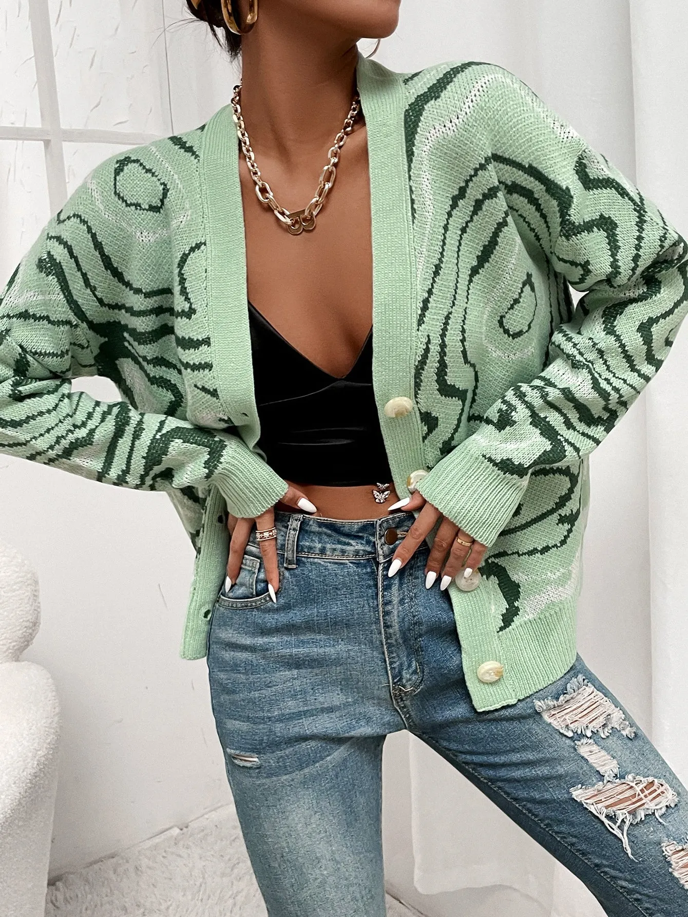 Casual Graphic Button Front Long Sleeve V Neck Regular Women Cardigan