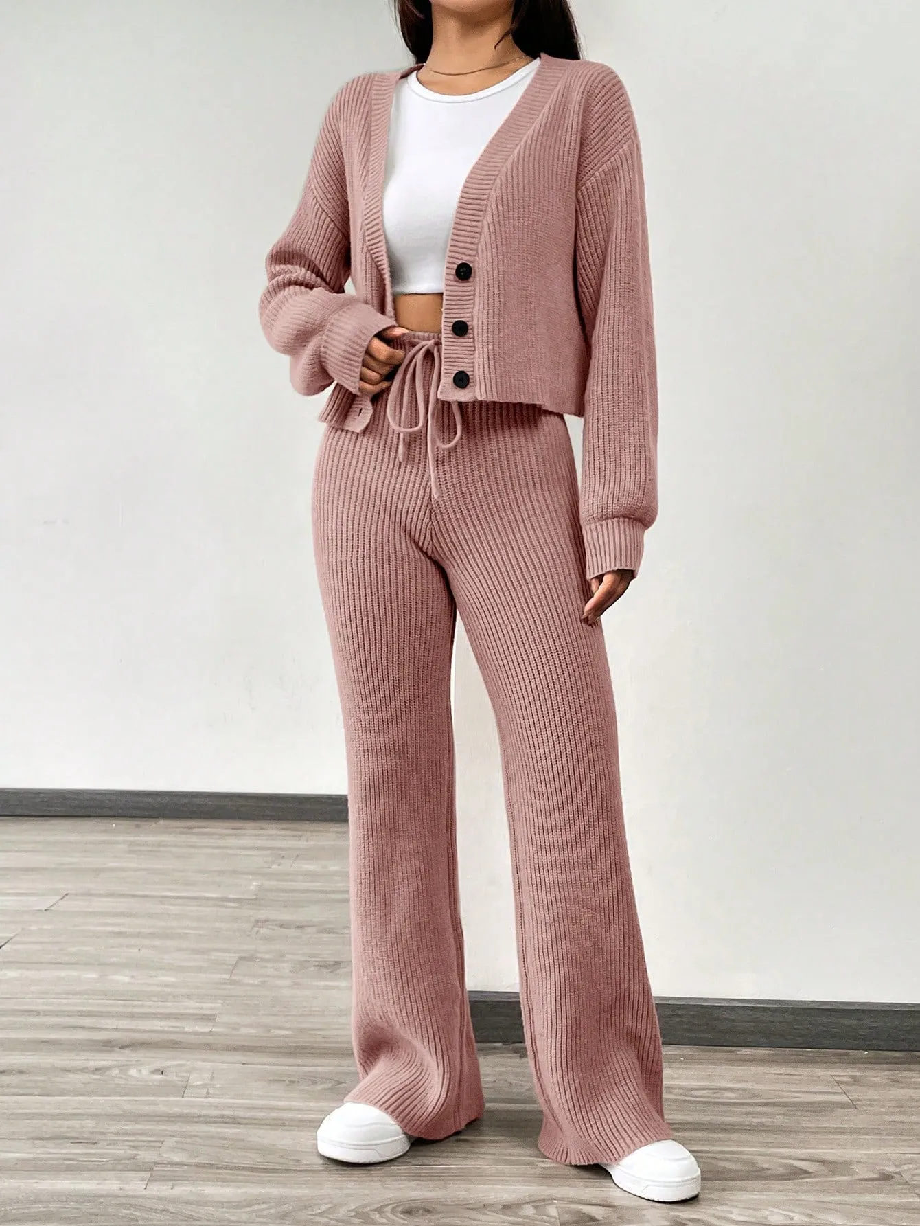 EZwear Autumn And Winter Women's Casual Solid Color Long Sleeves Knitwear Cardigan Two Pieces Set