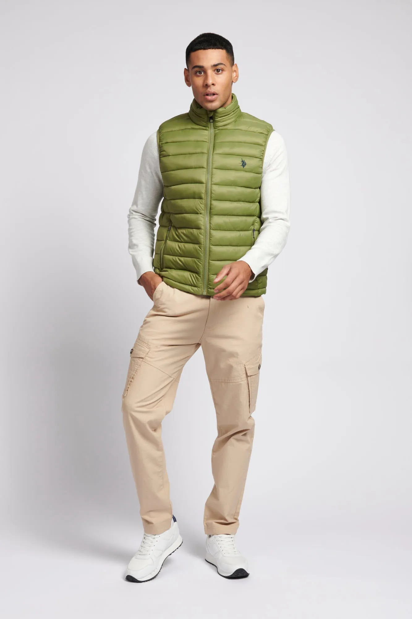 Mens Bellow Gilet in Mosstone