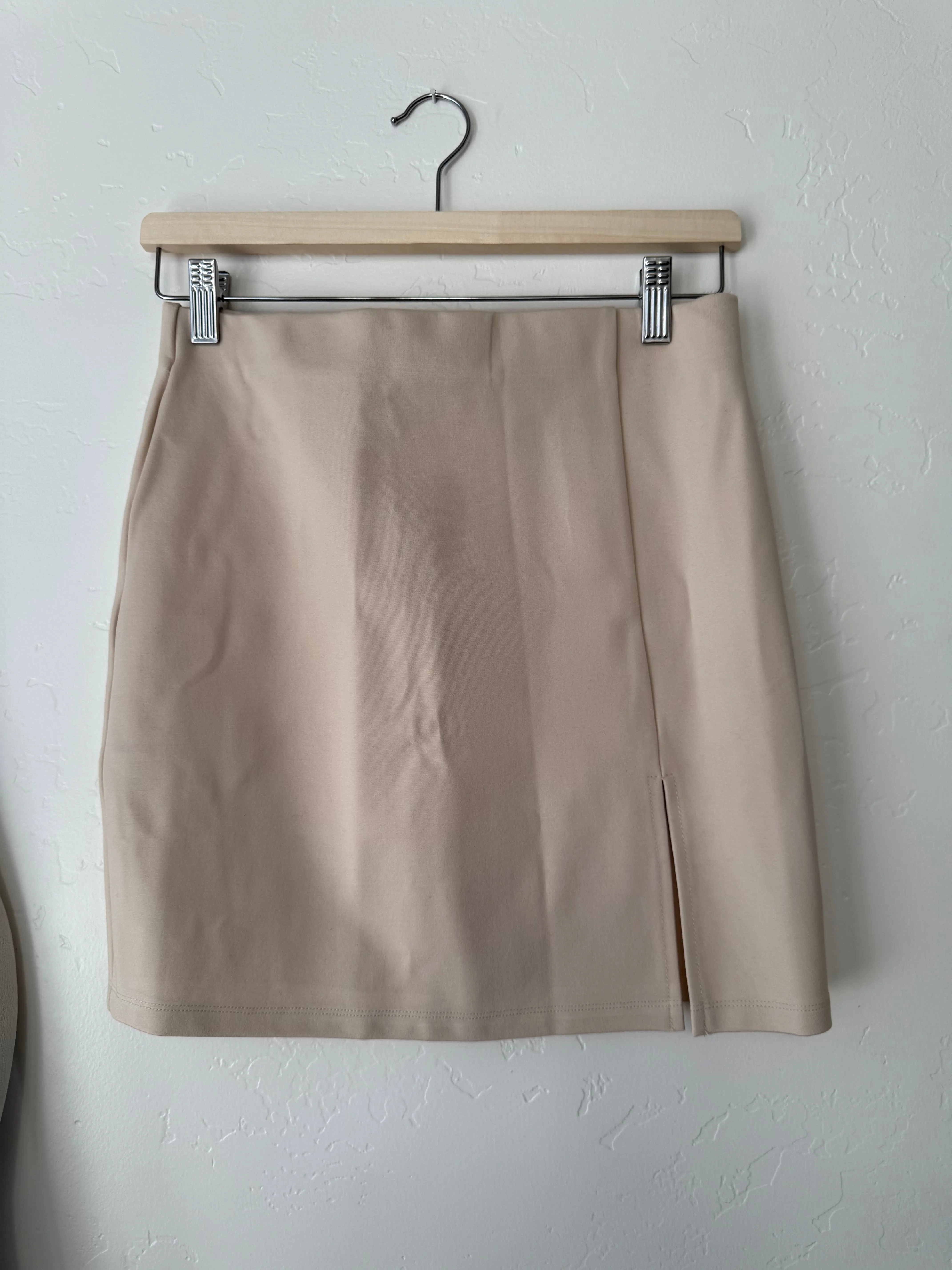 Stretch side slit skirt *2 COLORS*