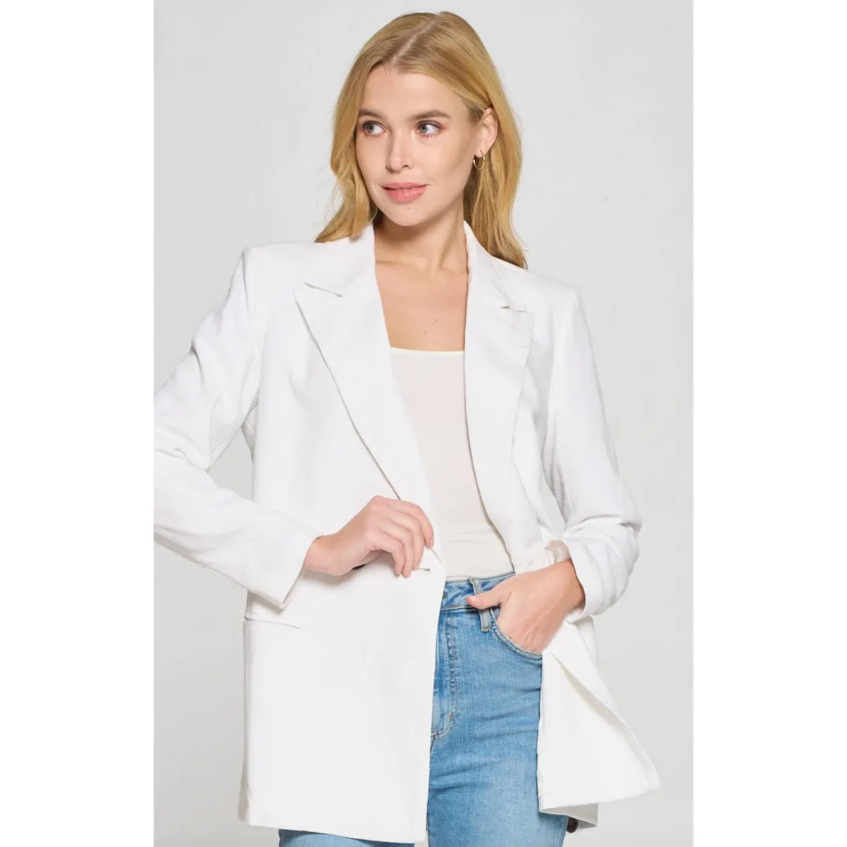 White Lightweight Solid Knit Blazer